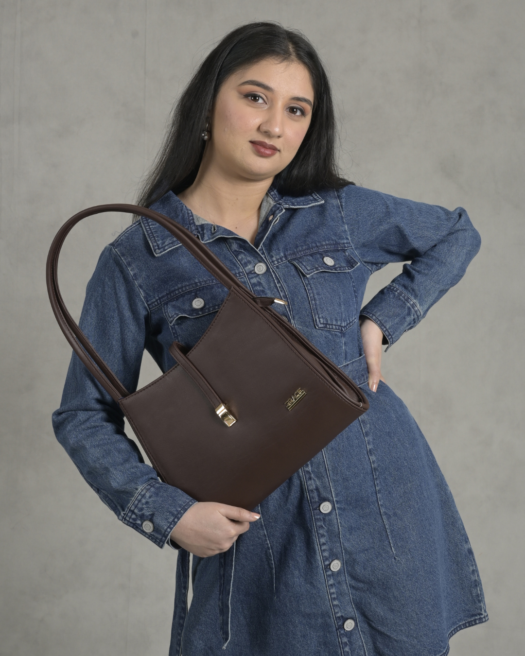 Dolce Chocolate Shoulder Bag
