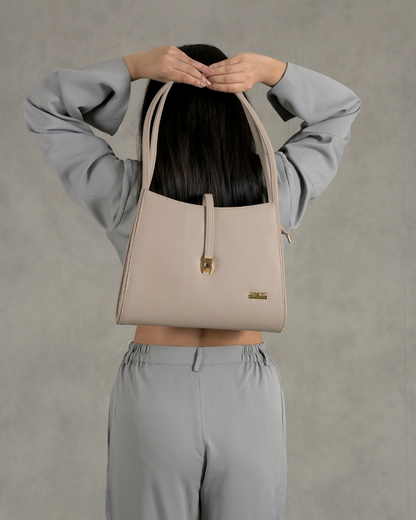 Dolce Cream Shoulder Bag